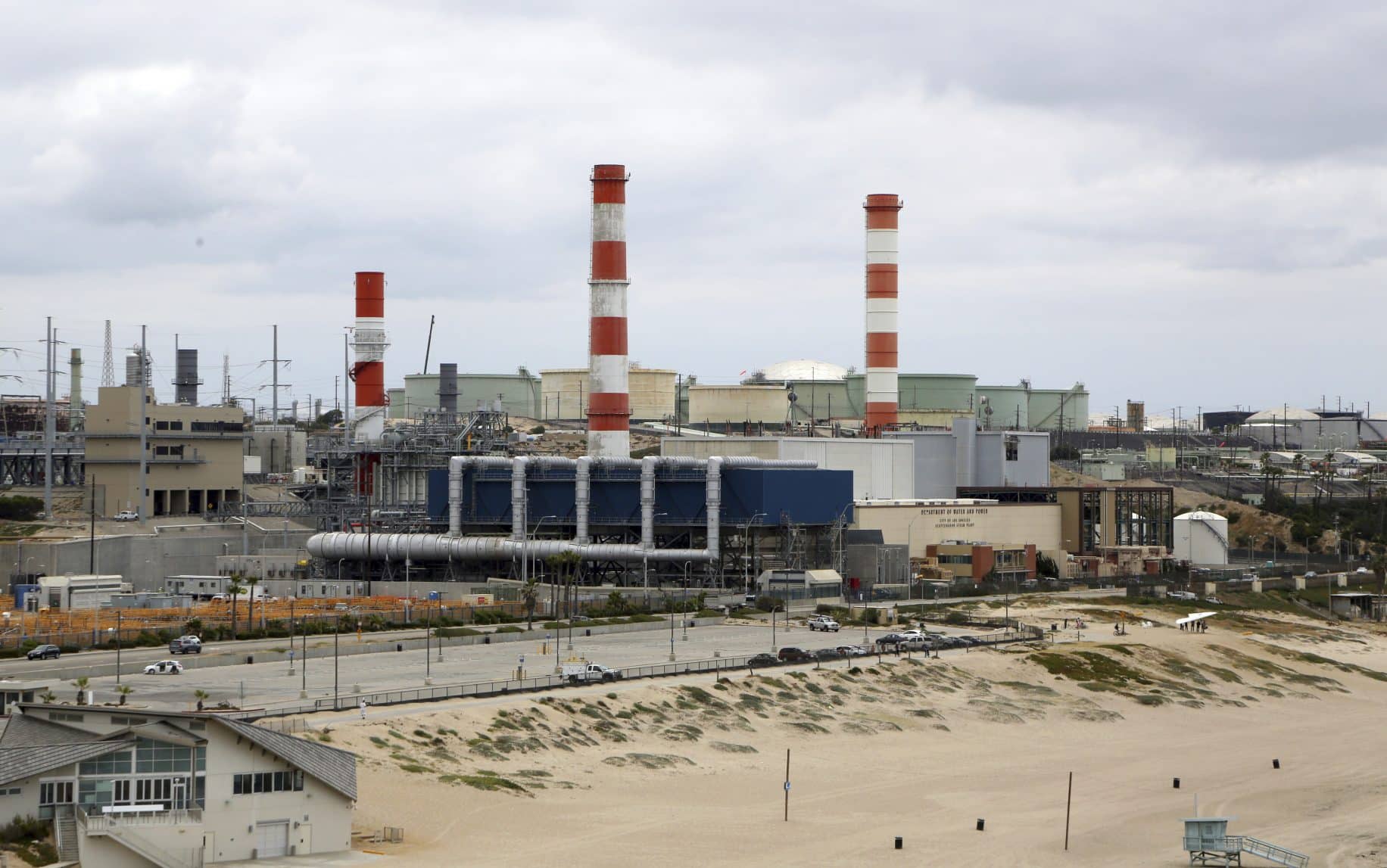 LA to phase out natural gas plant in East Long Beach along