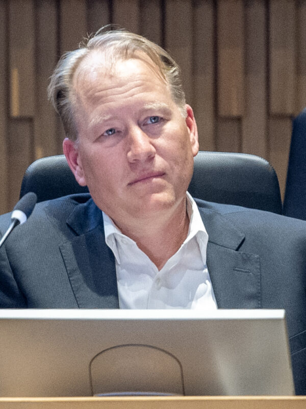 Long Beach warns of ‘difficult year’ of budget cuts but promises the pain will be short-term